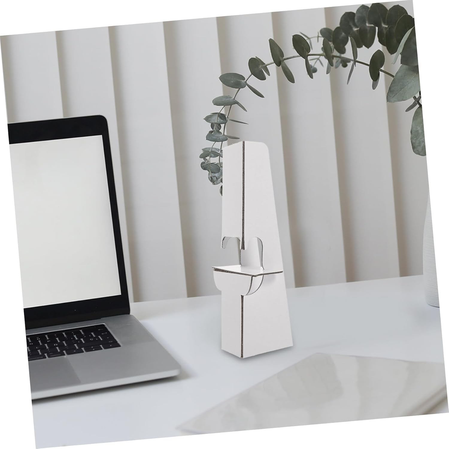 Homoyoyo 12pcs Cardboard Easel Stands for Posters and Pictures