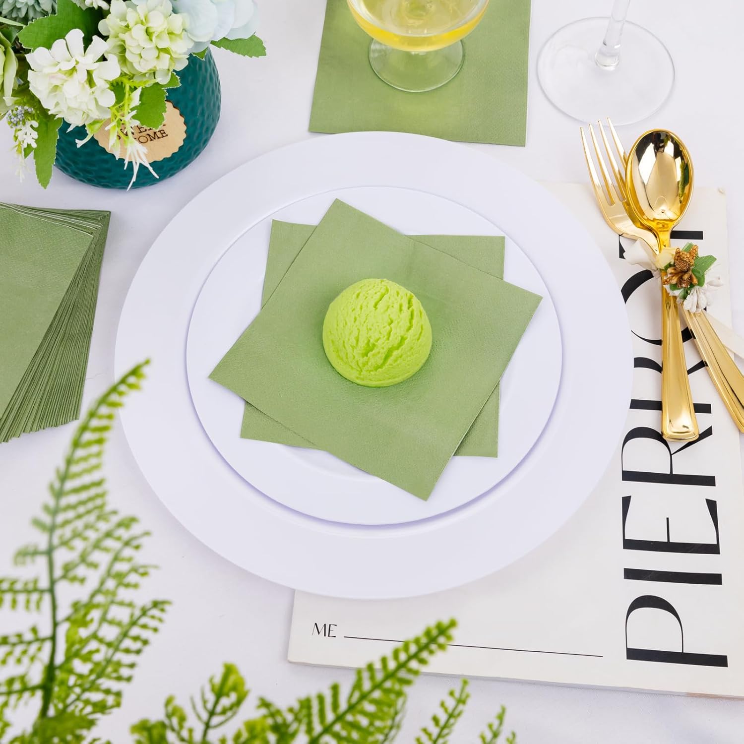 FLOWERCAT 100 Count 2 Ply Green Cocktail Napkins for Party Easter