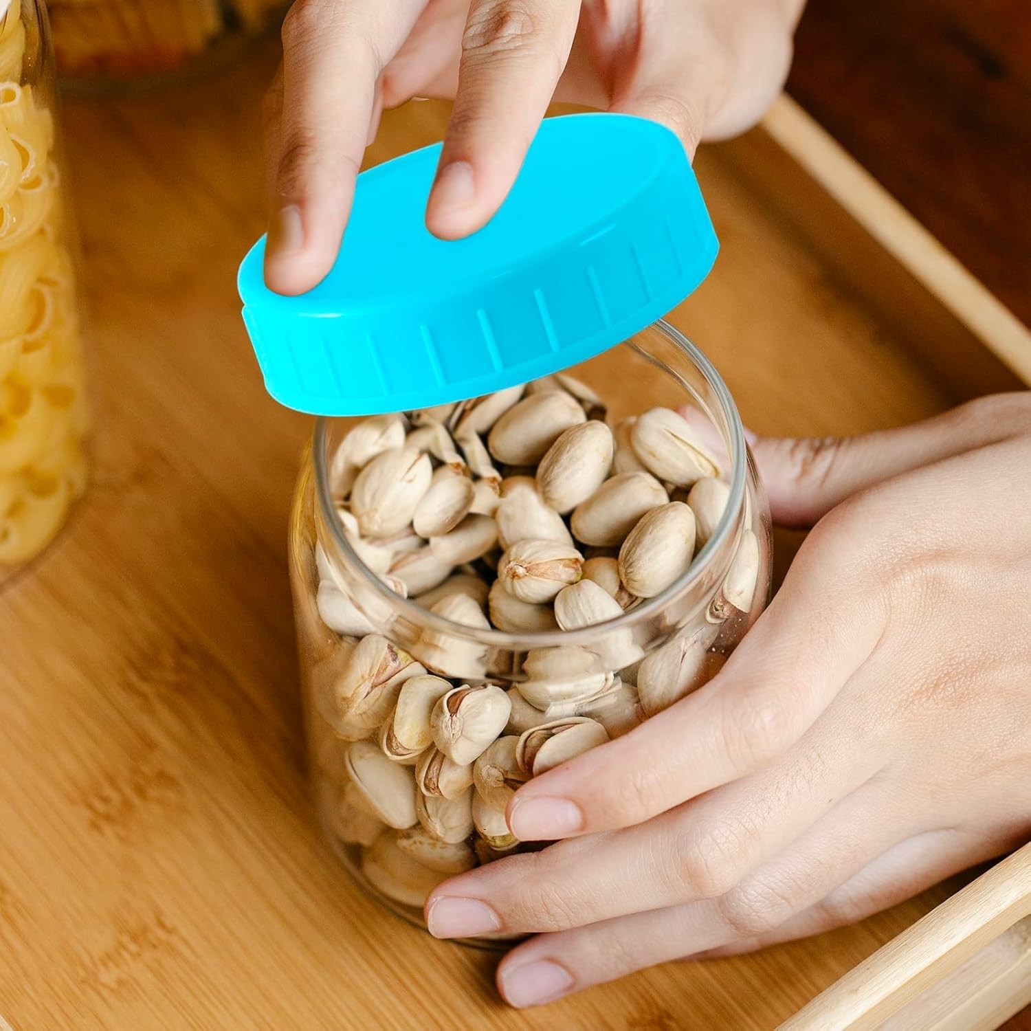 Tixill 20 Pcs Plastic Mason Jar Lids with Silicone Seals