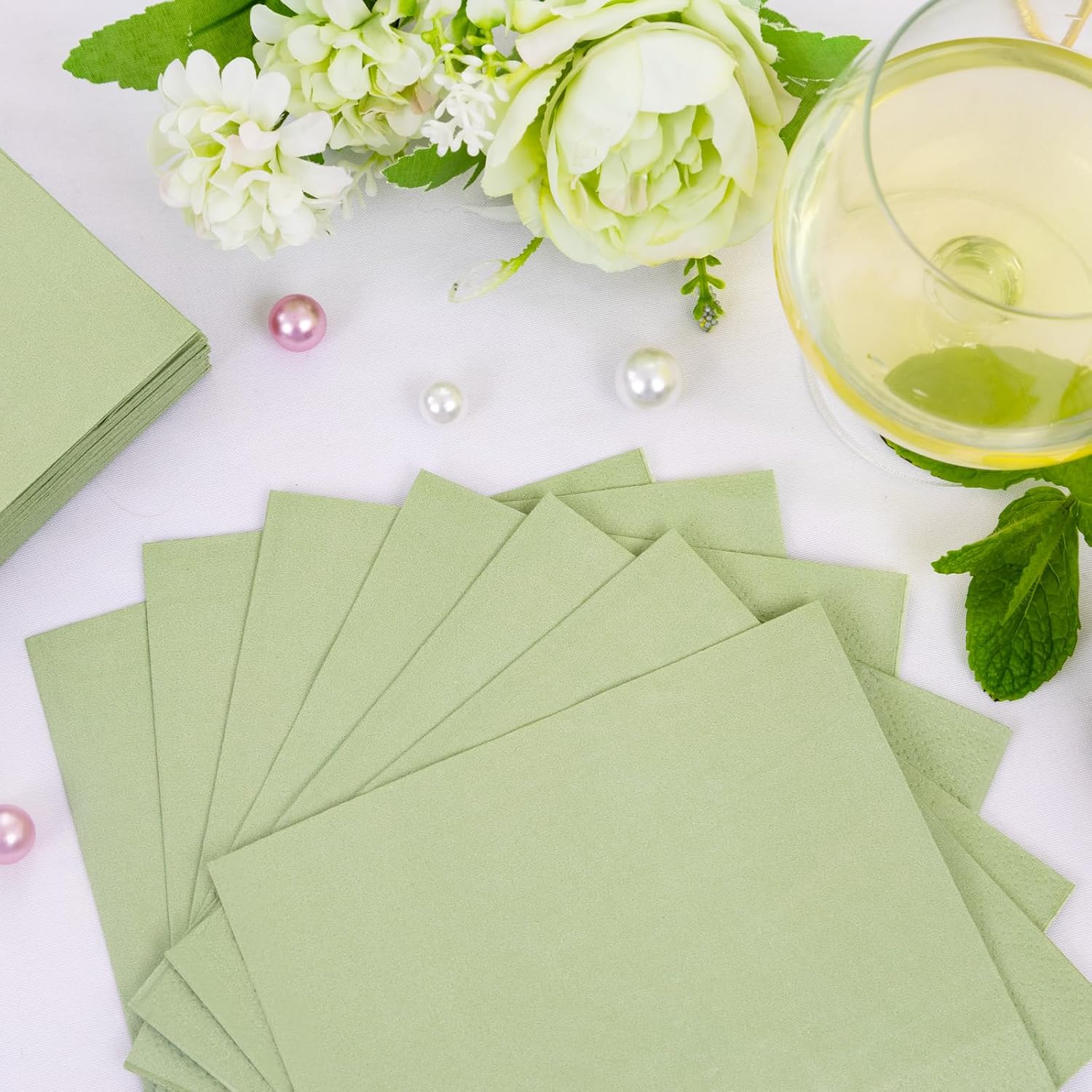 FLOWERCAT 100 Count 2 Ply Green Cocktail Napkins for Party Easter
