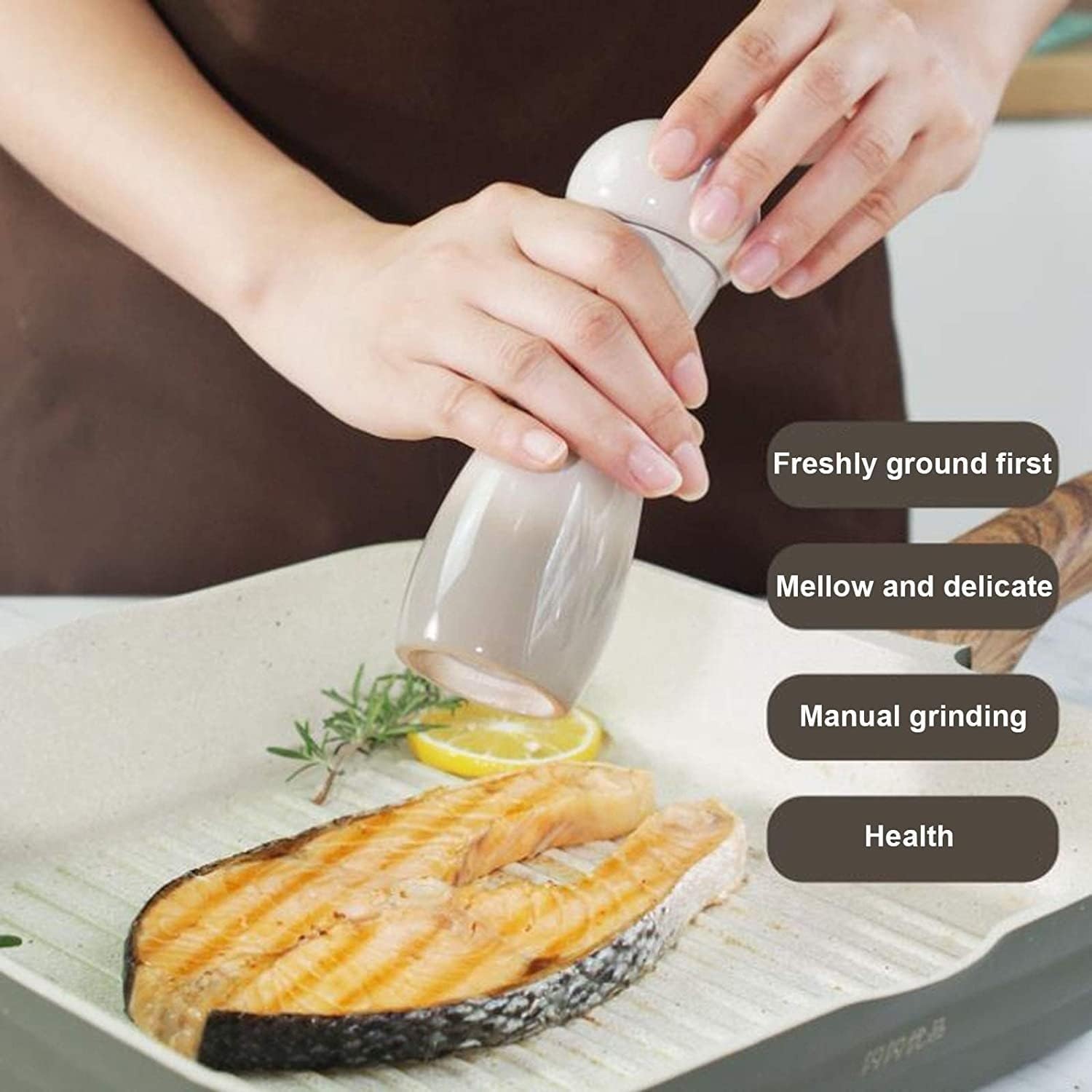 Salt and Pepper Grinder Set with Adjustable Ceramic Mill