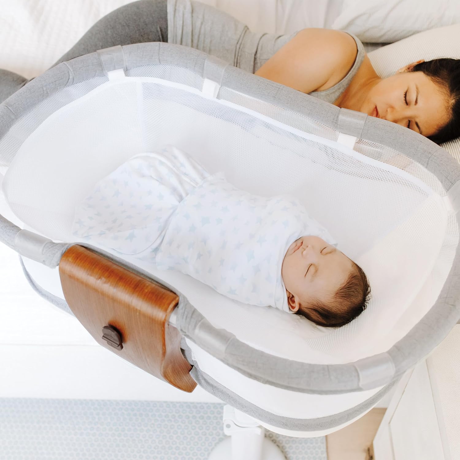 HALO BassiNest Newborn Insert for Better Sleep