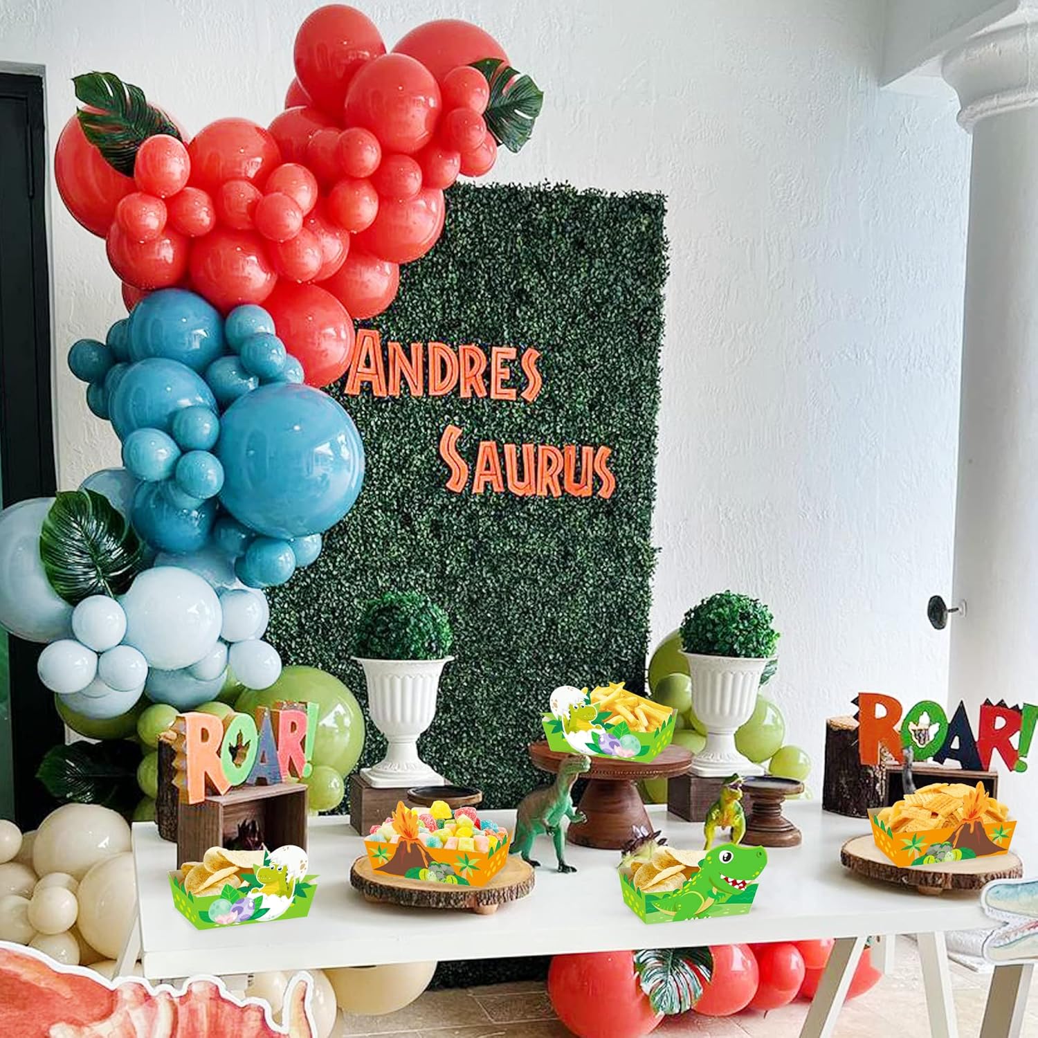 24pcs Cartoon Dinosaur Serving Trays Birthday Decorations